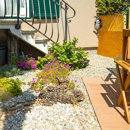Santa Fuma Apartment 로비니 외부 사진
