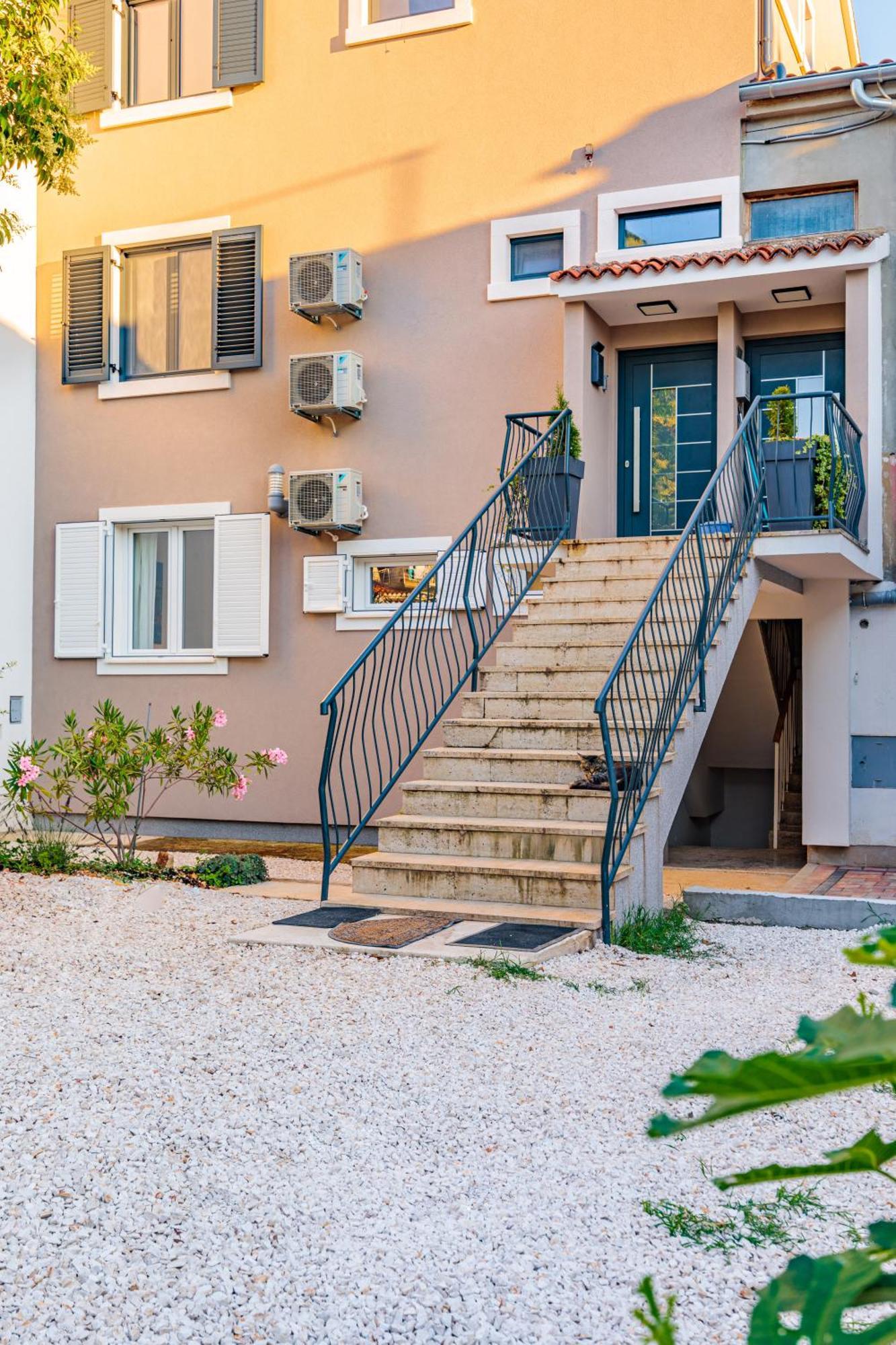 Santa Fuma Apartment 로비니 외부 사진